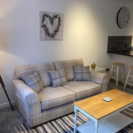 Modern 2 Bedroom Ground Floor Apartment With Parking Ripon City Centre Exterior photo