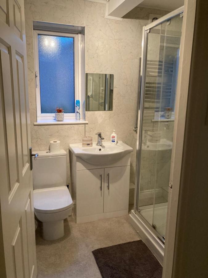 Modern 2 Bedroom Ground Floor With Parking Centre Apartamento *